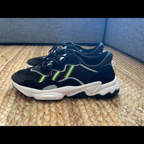 adidas ozweego white size 5
